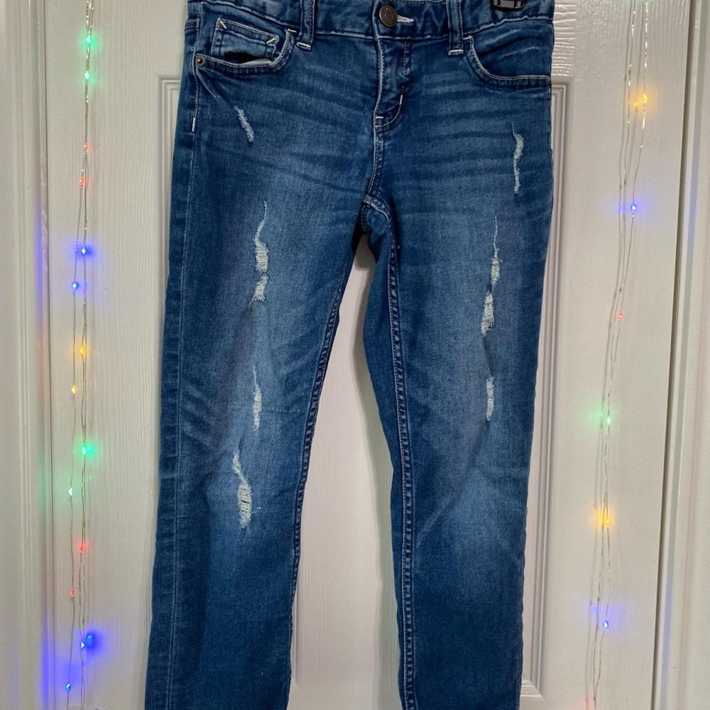 Justice Capri length destructed jeans Girls size 10
